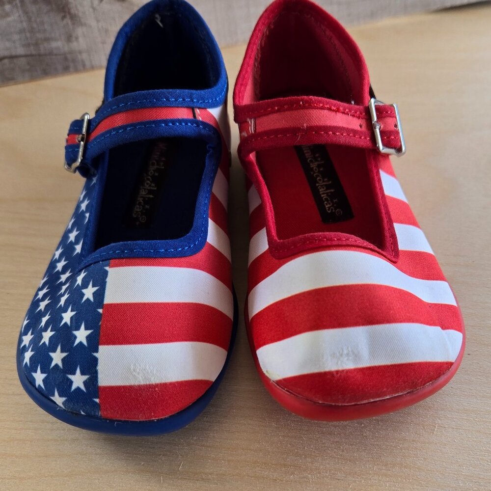 Hot Chocolate Design Mini Chocolaticas - USA